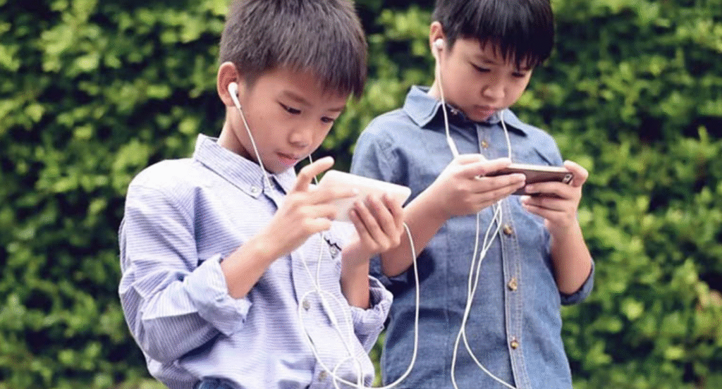Chấp nhận thực tế: Việc sử dụng điện thoại là không thể tránh khỏi